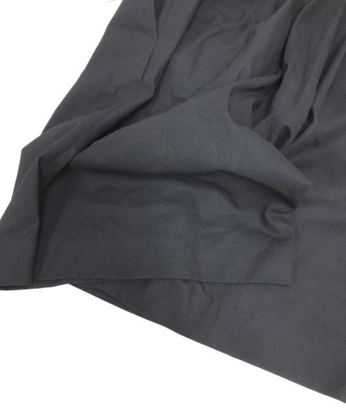 AURALEE（オーラリー）AURALEE (オーラリー) HARD TWIST GABARDINE SHORTS ブラック サイズ:SIZE 4の古着・服飾アイテム