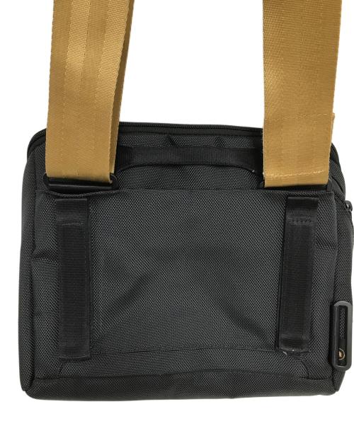 stussy（ステューシー）stussy (ステューシー) Incase (インケース) コラボ Camera Sling バッグ ブラックの古着・服飾アイテム