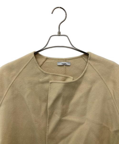FEMMENT（ファモン）FEMMENT (ファモン) ウールカシミヤシルクリバーノーラペルコート ベージュ サイズ:1の古着・服飾アイテム