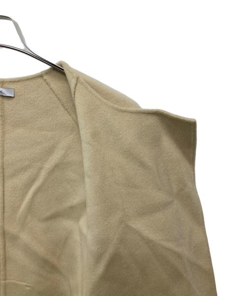 FEMMENT（ファモン）FEMMENT (ファモン) ウールカシミヤシルクリバーノーラペルコート ベージュ サイズ:1の古着・服飾アイテム