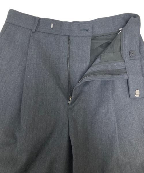 ATON（エイトン）ATON (エイトン) コンパクトウールストレートパンツ グレー サイズ:SIZE01の古着・服飾アイテム