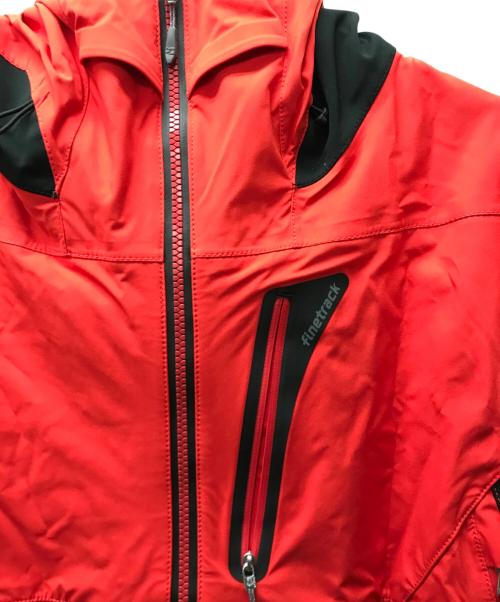 finetrack（ファイントラック）finetrack (ファイントラック) エバーブレスアクロジャケット レッド サイズ:Mの古着・服飾アイテム