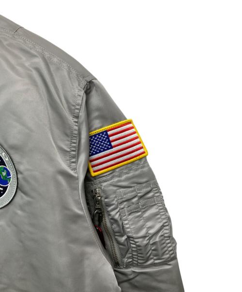 ALPHA INDUSTRIES（アルファインダストリーズ）ALPHA INDUSTRIES (アルファインダストリーズ) MA-1ジャケット グレー サイズ:XL 未使用品の古着・服飾アイテム
