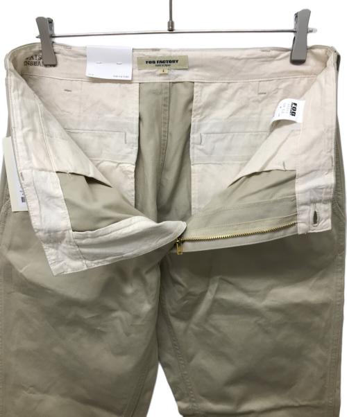 F.O.B FACTORY（エフオービー ファクトリー）F.O.B FACTORY (エフオービー ファクトリー) アーミートラウザー ベージュ サイズ:SIZE 4 / LLの古着・服飾アイテム