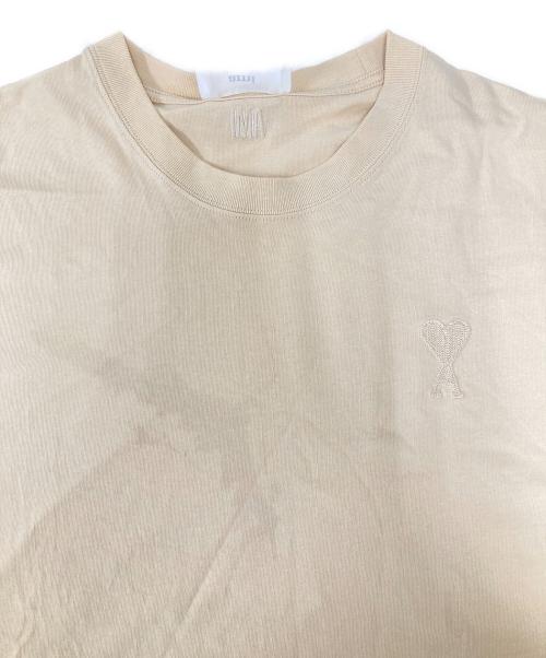 ami（アミ）ami (アミ) ロゴ刺繍Tシャツ ベージュ サイズ:SIZE Mの古着・服飾アイテム