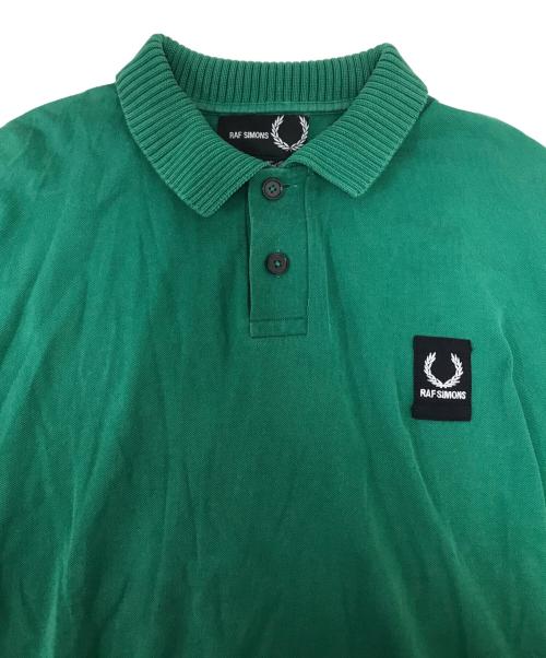 FRED PERRY（フレッドペリー）FRED PERRY (フレッドペリー) RAF SIMONS (ラフシモンズ) コラボL/Sポロシャツ グリーン サイズ:40の古着・服飾アイテム