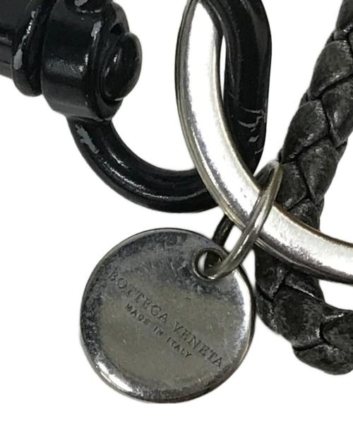 BOTTEGA VENETA（ボッテガベネタ）BOTTEGA VENETA (ボッテガベネタ) イントレチャートレザーウォレットチェーン グレーの古着・服飾アイテム