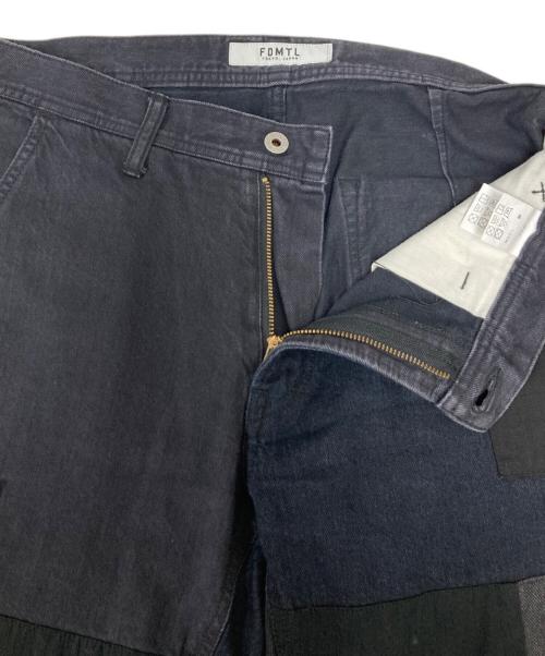 FDMTL（ファンダメンタル）FDMTL (ファンダメンタル) パッチワークデニムパンツ ブラック サイズ:SIZE 76cm (W30)の古着・服飾アイテム