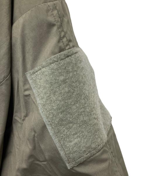 HALYS（ハリーズ）HALYS (ハリーズ) PCU Level7 Type2 プリマロフト モンスターパーカー オリーブ サイズ:Lの古着・服飾アイテム