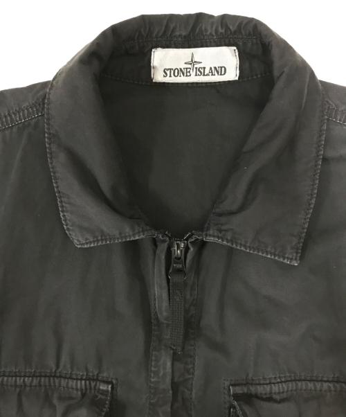 STONE ISLAND（ストーンアイランド）STONE ISLAND (ストーンアイランド) オールドトリートメントコットンジップシャツブルゾン ブラック サイズ:SIZE Mの古着・服飾アイテム