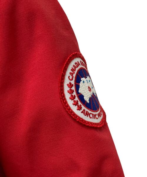 CANADA GOOSE（カナダグース）CANADA GOOSE (カナダグース) Youth Brittania Parka/4593Y レッド サイズ:M/M(10-12)の古着・服飾アイテム