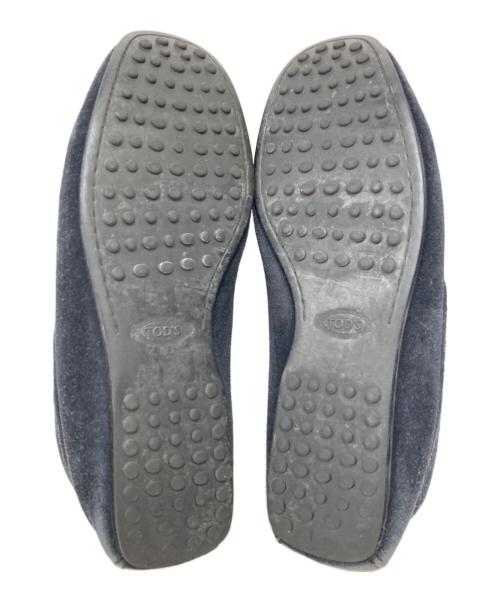 TOD'S（トッズ）TOD'S (トッズ) スウェードドライビングローファー ネイビー サイズ:8 1/2の古着・服飾アイテム