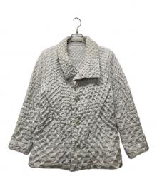 ISSEY MIYAKE（イッセイミヤケ）の古着「3Dハーフコート」｜グレー