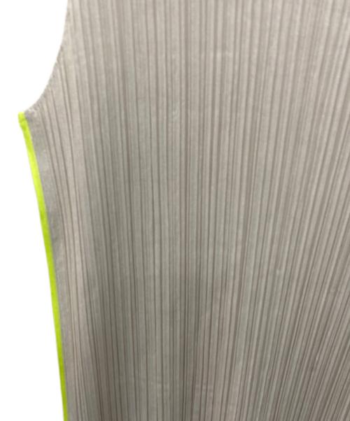 PLEATS PLEASE（プリーツプリーズ）PLEATS PLEASE (プリーツプリーズ) プリーツノースリーブワンピース グレー サイズ:4の古着・服飾アイテム