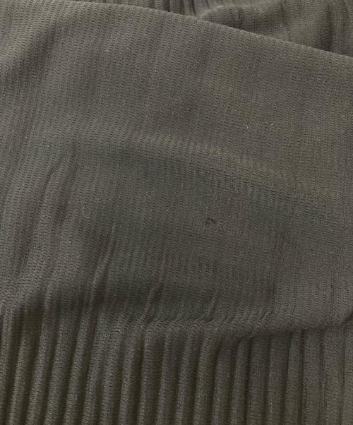 HOMME PLISSE ISSEY MIYAKE（オム プリッセ イッセイ ミヤケ）HOMME PLISSE ISSEY MIYAKE (オムプリッセ イッセイ ミヤケ) プリーツパンツ ネイビー サイズ:2の古着・服飾アイテム