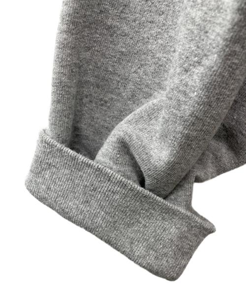 SUPREME（シュプリーム）Supreme (シュプリーム) 24SS Small Box Raglan Crewneck グレー サイズ:LARGEの古着・服飾アイテム