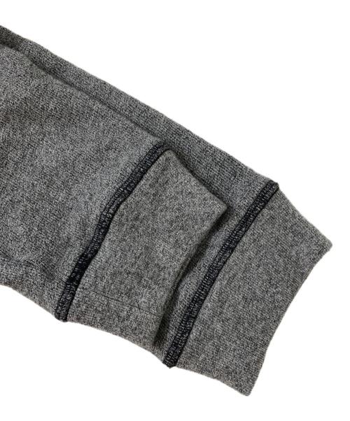 Maison Margiela（メゾンマルジェラ）Maison Margiela (メゾンマルジェラ) エルボーパッチスウェット グレー サイズ:44の古着・服飾アイテム