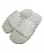 BOTTEGA VENETAボッテガベネタ）の古着「イントレチャートラバーサンダル」｜ホワイト