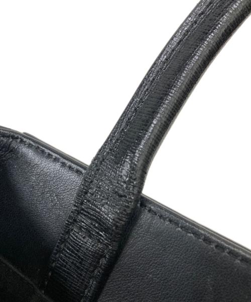 FENDI（フェンディ）FENDI (フェンディ) ハンドバッグ ブラックの古着・服飾アイテム
