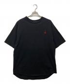 CVTVLISTカタリスト）の古着「ロゴワッペン付きTシャツ」｜ブラック