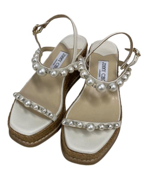 JIMMY CHOO（ジミーチュウ）JIMMY CHOO (ジミーチュウ) パールストラップサンダル ホワイト サイズ:22.5cmの古着・服飾アイテム