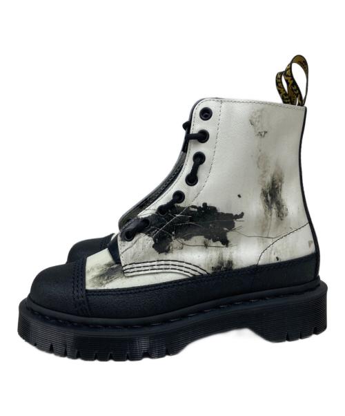 Dr.Martens（ドクターマーチン）Dr.Martens (ドクターマーチン) NINE INCH NAILS (ナイン・インチ・ネイルズ) 8ホールブーツ ホワイト×ブラック サイズ:UK4の古着・服飾アイテム