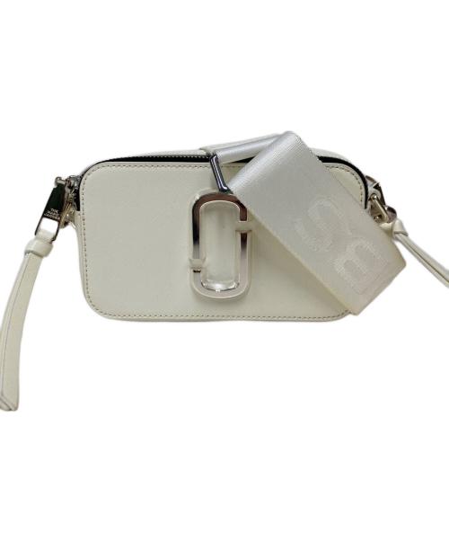 MARC JACOBS（マークジェイコブズ）MARC JACOBS (マークジェイコブス) ザ スナップショット DTM ショルダーバッグ ホワイトの古着・服飾アイテム