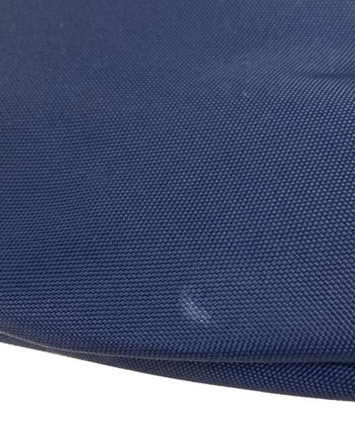 BALENCIAGA（バレンシアガ）BALENCIAGA (バレンシアガ) ウィール ベルトバッグ ネイビーの古着・服飾アイテム