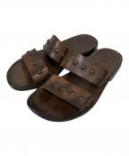 IL BISONTEイル ビゾンテ）の古着「レザースタッズサンダル」｜ブラウン