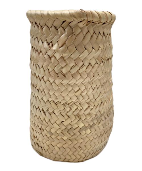 PRADA（プラダ）PRADA (プラダ) トライアングルロゴカゴバッグ ベージュ×ホワイトの古着・服飾アイテム