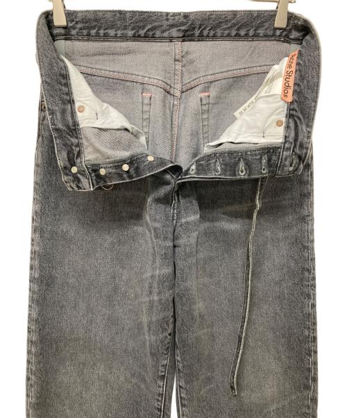 Acne studios（アクネ ストゥディオス）ACNE STUDIOS (アクネ ストゥディオス) ルーズフィットジーンズ-1991Toj ブラック サイズ:EUR 27の古着・服飾アイテム