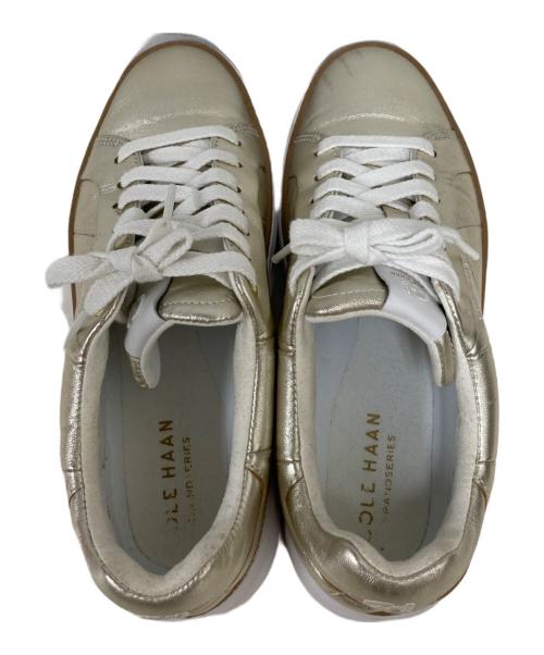 COLE HAAN（コールハーン）COLE HAAN (コールハーン) グランドプロ トップスピン スニーカー ゴールド サイズ:6Bの古着・服飾アイテム