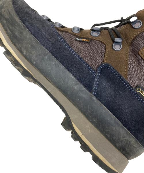 AKU（アク）AKU (アク) CONERO III GTX ブラウン サイズ:SIZE 43の古着・服飾アイテム