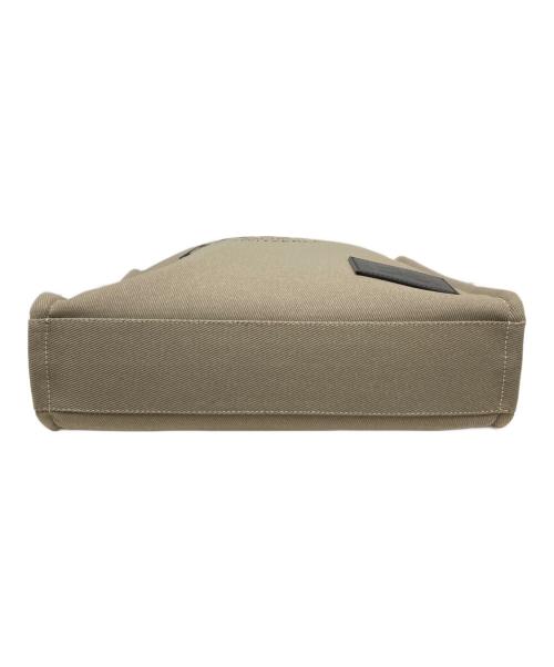 BALLY（バリー）BALLY (バリー) CRYSTALIAトートバッグ ベージュの古着・服飾アイテム