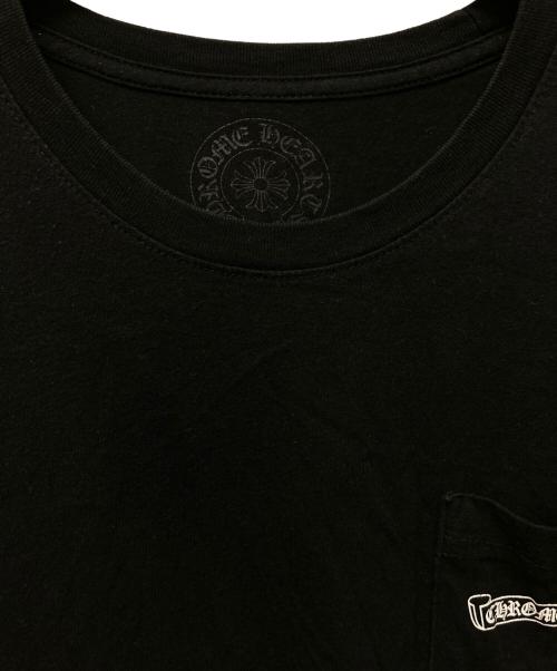 CHROME HEARTS（クロムハーツ）CHROME HEARTS (クロムハーツ) CHプラスクロスプリント ポケット Tシャツ ブラック サイズ:Lの古着・服飾アイテム