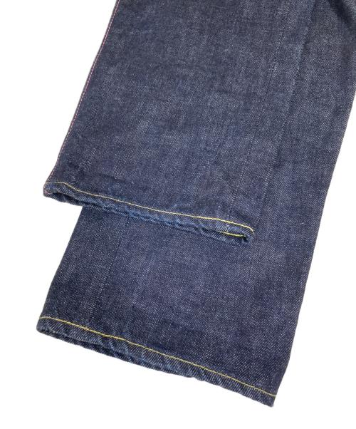 MOMOTARO JEANS（桃太郎ジーンズ）MOMOTARO JEANS (桃太郎ジーンズ) G015-MZ 銅丹特濃ナローテーパード ジッパーフライ インディゴ サイズ:SIZE 81cm (W32)の古着・服飾アイテム