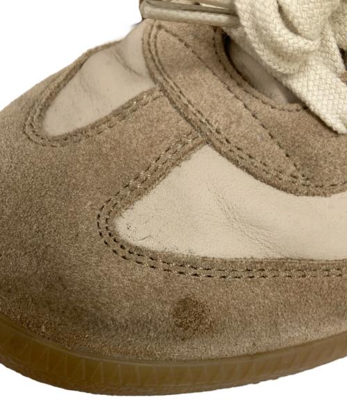 Maison Margiela（メゾンマルジェラ）Maison Margiela (メゾンマルジェラ) レプリカジャーマントレーナー ベージュ サイズ:41の古着・服飾アイテム