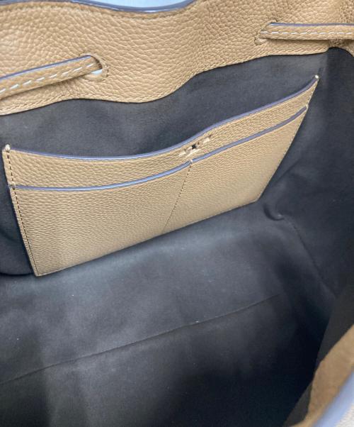 TORY BURCH（トリーバーチ）TORY BURCH (トリーバーチ) MCGRAW SMALL DRAWSTRING SATCHEL ベージュの古着・服飾アイテム