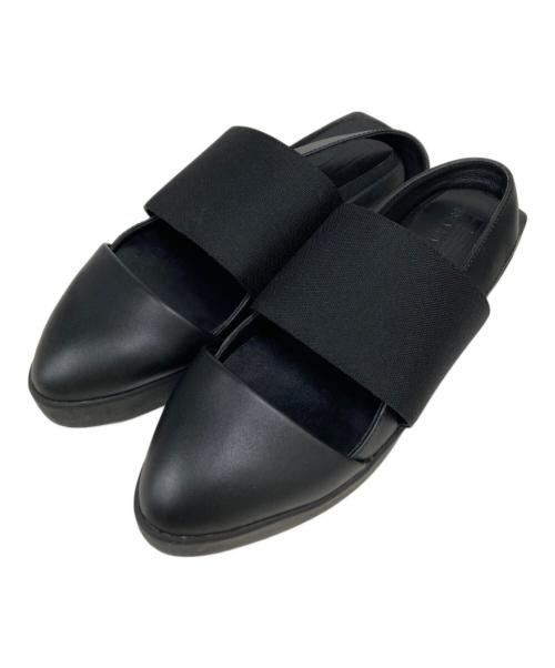 ISSEY MIYAKE 132 5.（イッセイミヤケ 132 5.）ISSEY MIYAKE 132 5. (イッセイミヤケ 132 5.) バンドストラップサンダル ブラック サイズ:表記なしの古着・服飾アイテム