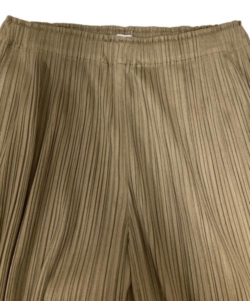 PLEATS PLEASE（プリーツプリーズ）PLEATS PLEASE (プリーツプリーズ) プリーツパンツ カーキ サイズ:SIZE 3の古着・服飾アイテム