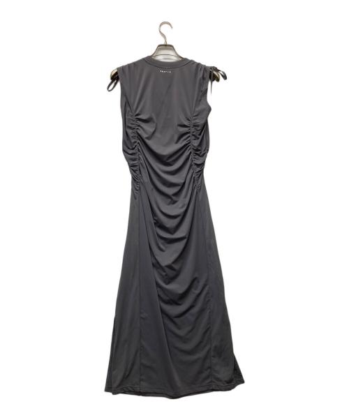 FRAY ID（フレイ アイディー）FRAY ID (フレイ アイディー) PUMA (プーマ) 【PUMA】パイピングデザインギャザーカットドレス グレー サイズ:SIZE 1 未使用品の古着・服飾アイテム