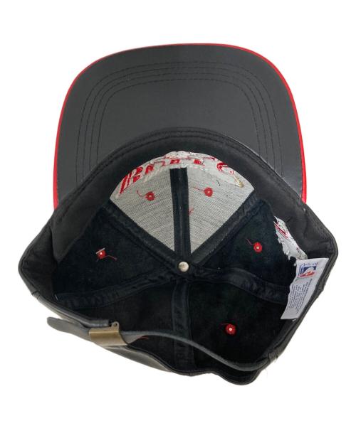 NBA（エヌビーエー）NBA (エヌビーエー) レザーキャップ レッド×ブラックの古着・服飾アイテム