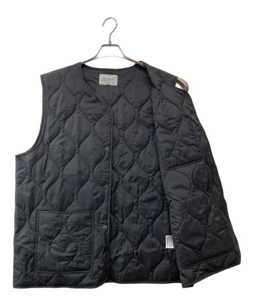Carhartt WIP（カーハート ワークインプログレス）CARHARTT WIP (カーハート ワークインプログレス) キルティングベスト ブラック サイズ:Lの古着・服飾アイテム
