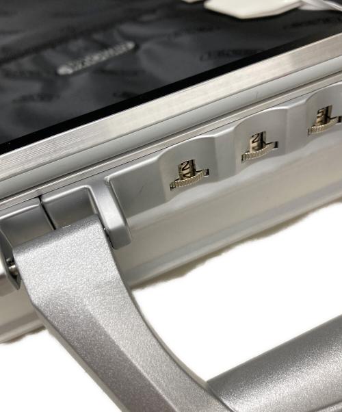 RIMOWA（リモワ）RIMOWA (リモワ) アタッシェ シルバーの古着・服飾アイテム