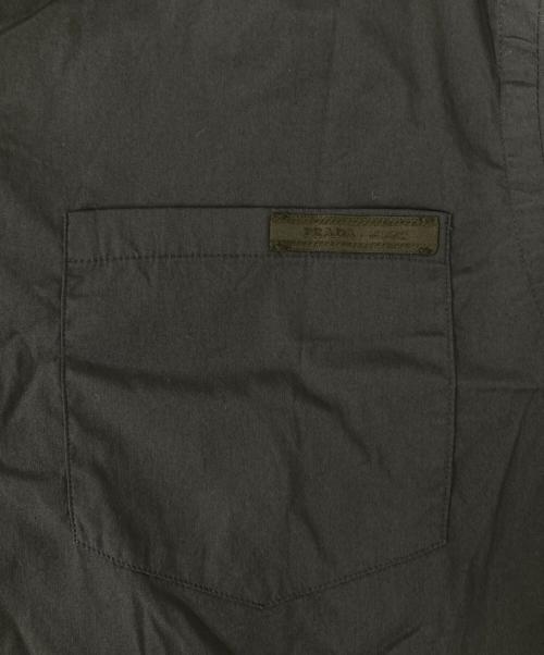 PRADA（プラダ）PRADA (プラダ) 半袖シャツ ネイビー サイズ:SIZE 38の古着・服飾アイテム