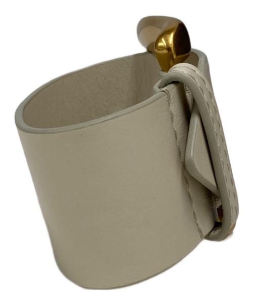 J&M DAVIDSON（ジェイ＆エム デヴィッドソン）J&M DAVIDSON (ジェイ＆エム デヴィッドソン) BONNY BRACELET アイボリーの古着・服飾アイテム