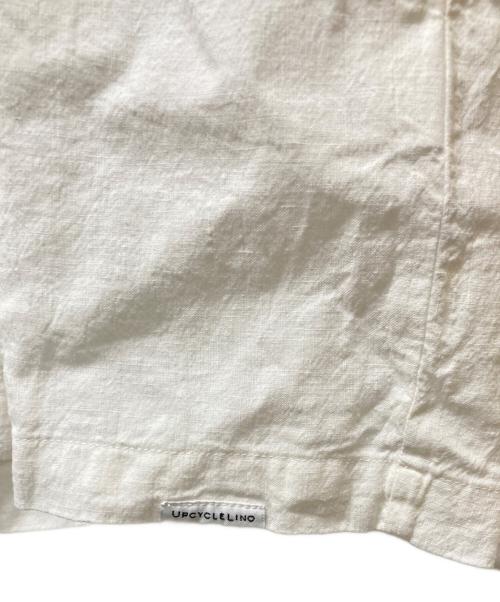 nest Robe（ネストローブ）nest Robe (ネストローブ) ラッフルカラーブラウス ホワイト サイズ:Fの古着・服飾アイテム