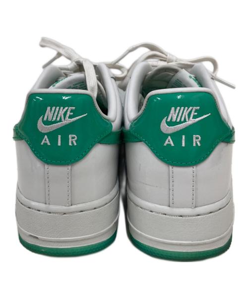 NIKE（ナイキ）NIKE (ナイキ) Air Force 1 Low '07 Premium ホワイト×グリーン サイズ:27cmの古着・服飾アイテム
