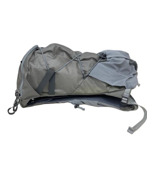 PAAGO WORKS（パーゴワークス）PAAGO WORKS (パーゴワークス) RUSH 20  バックパック グレーの古着・服飾アイテム