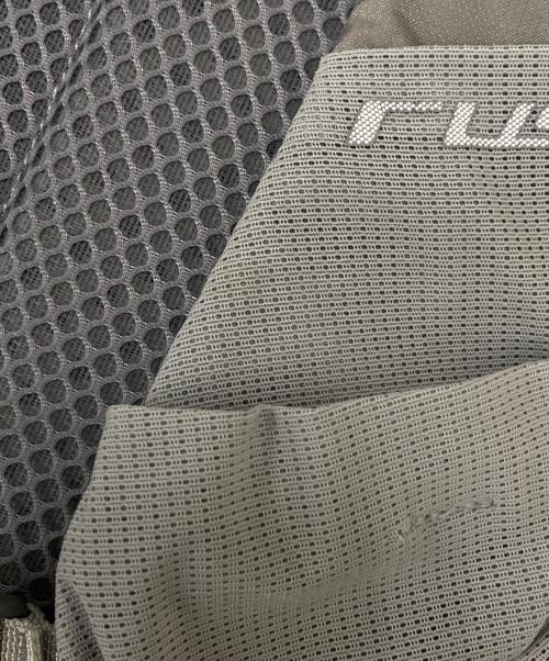 PAAGO WORKS（パーゴワークス）PAAGO WORKS (パーゴワークス) RUSH 20  バックパック グレーの古着・服飾アイテム